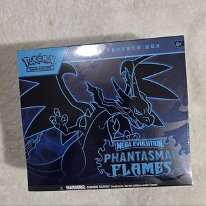Pokémon Mega Evolution Phantasmal Flames Trainer Box